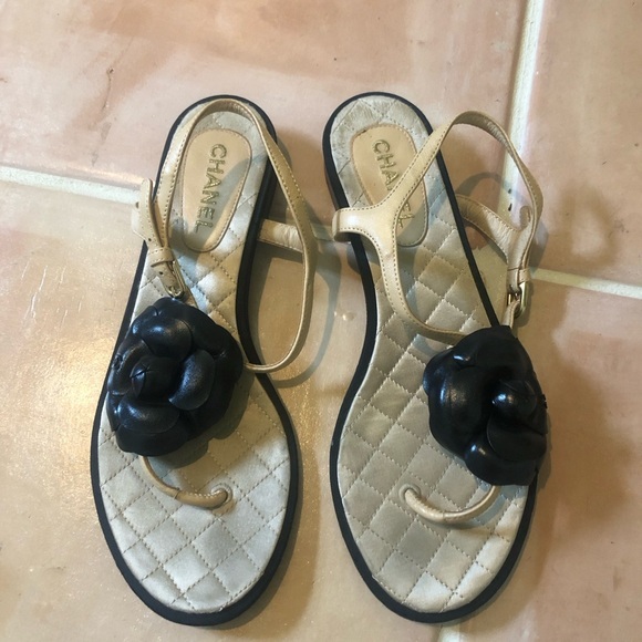 Chanel sandals37.5 - Picture 1 of 5